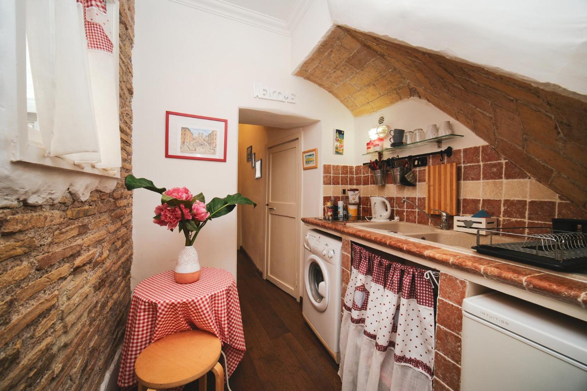 Pettinari By Buddyrent Roma Exterior foto