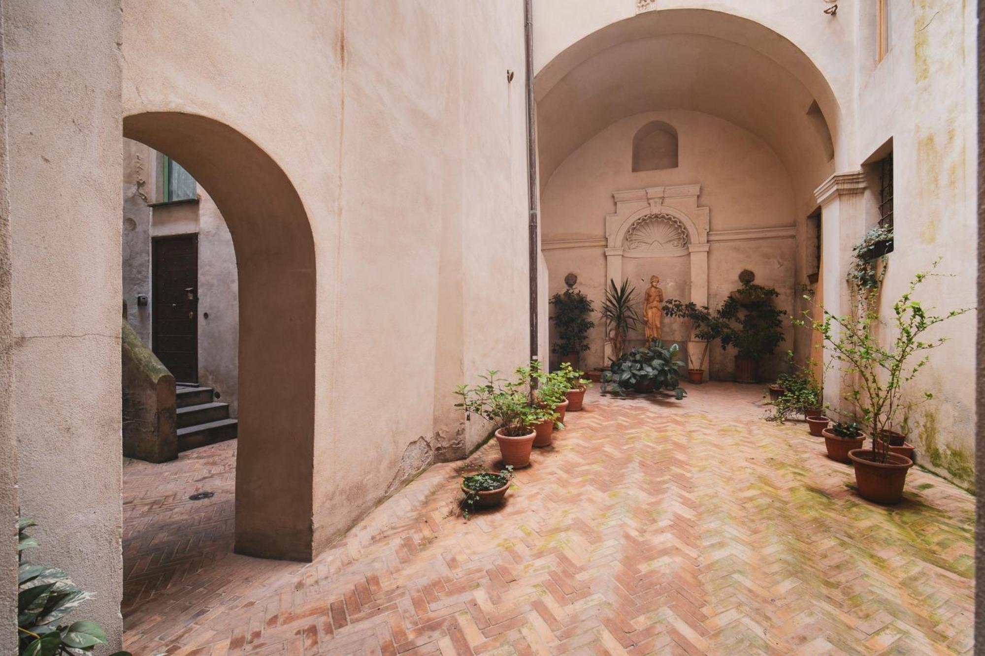 Pettinari By Buddyrent Roma Exterior foto